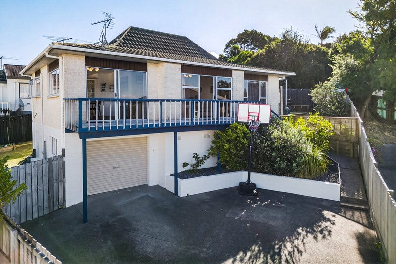 37B Polkinghorne Drive, Manly, Whangaparaoa - Carousel 2