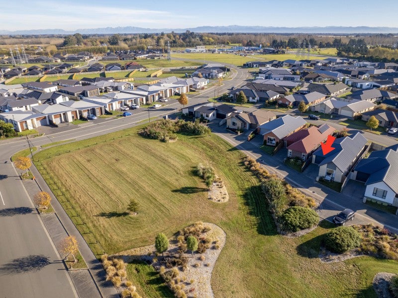 9 Tangy Loch Lane, Broomfield, Christchurch - Carousel 2