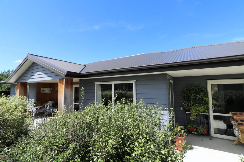 121B Broadway, Carterton, Carterton - Carousel 1