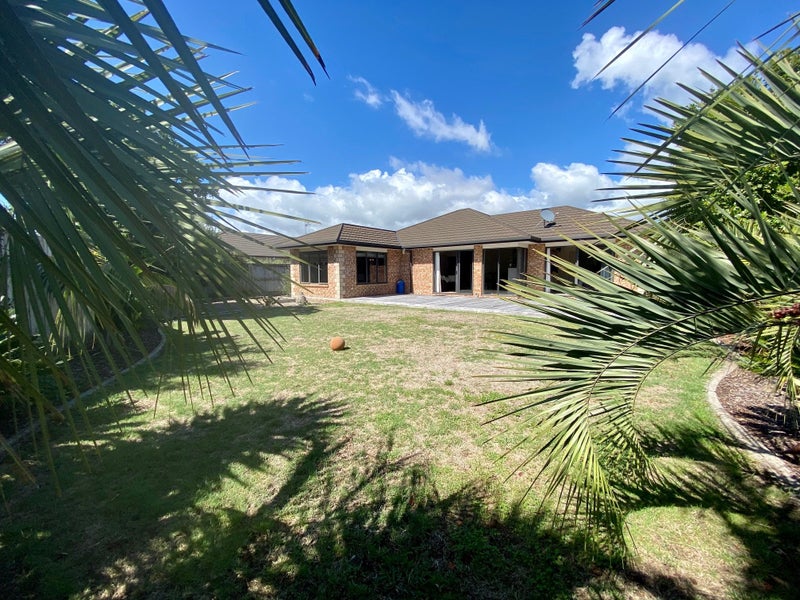 42 Matene Place, Papamoa Beach, Papamoa - Carousel 2