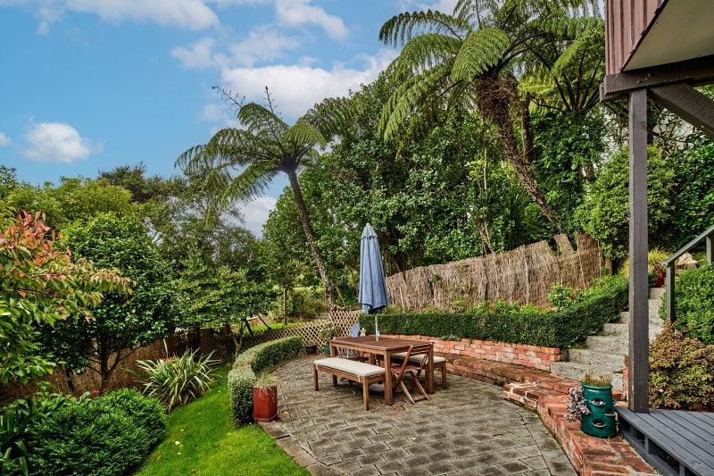 21 Rochester Street, Wilton, Wellington - Carousel 2