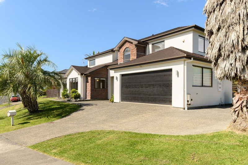 18 Wye Oak Drive, Schnapper Rock, Auckland - Carousel 2