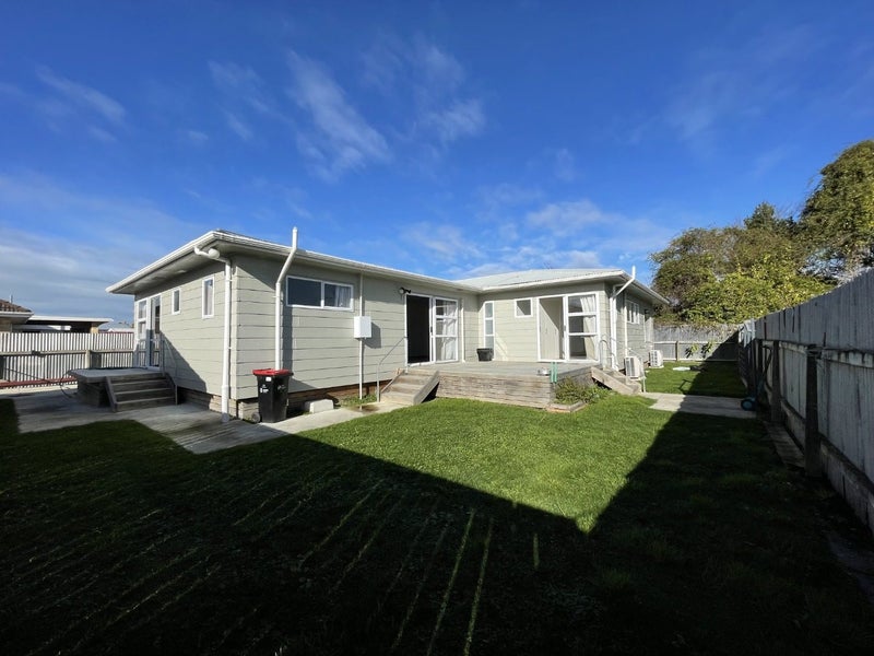 19A Wordsworth Crescent, Maraenui, Napier - Carousel 2