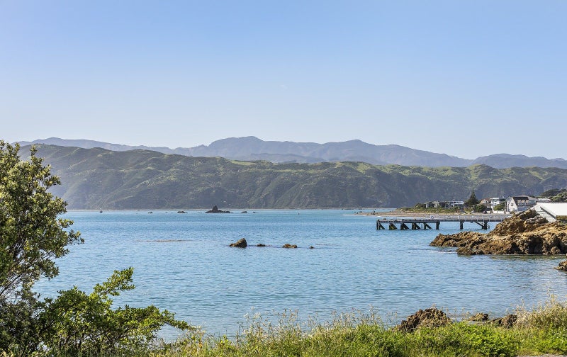 135 Marine Parade, Seatoun, Wellington - Carousel 2