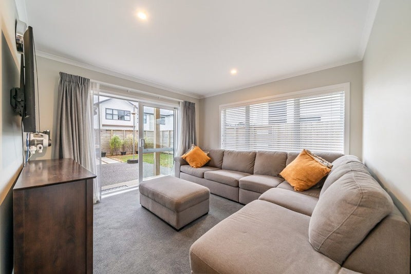 4 Climie Way, Trentham, Upper Hutt - Carousel 2