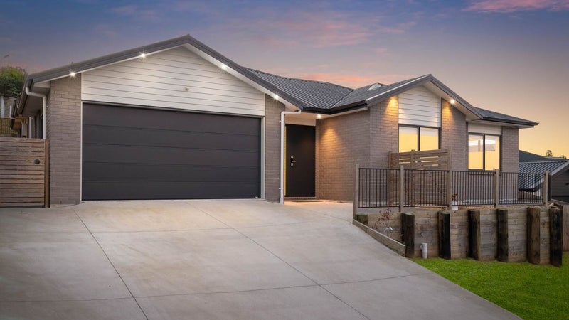 40 Kate Duncan Drive, Swanson, Auckland - Carousel 1