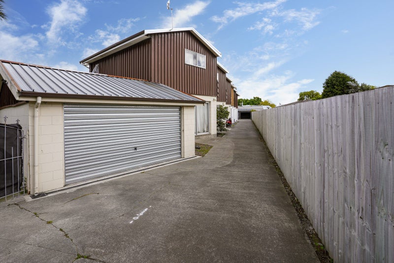 4/8 Lane Street, Woolston, Christchurch - Carousel 11