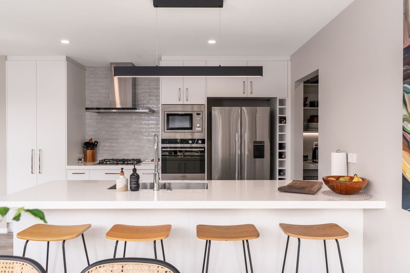 18 Selfe Crescent, Burwood, Christchurch - Carousel 2