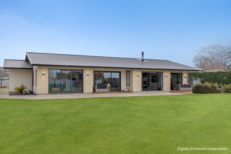 31 Hereford Street, Wilton, Wellington - Carousel 2