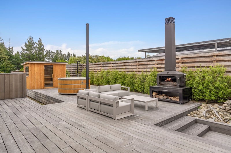 17 Sam John Place, Lake Hawea, Wanaka - Carousel 2