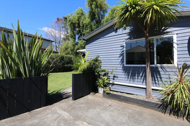 135A PAIHIA ROAD, Onehunga, Auckland - Carousel 15