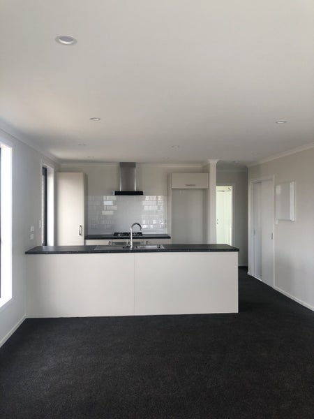 70 Pragma Rise, Huntington, Hamilton - Carousel 2