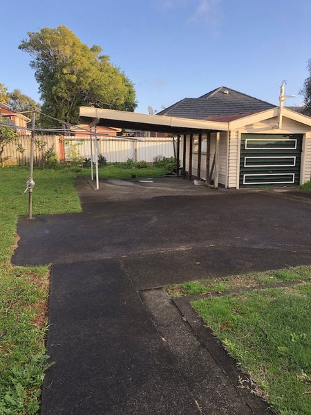 4 Aroha Avenue, Sandringham, Auckland - Carousel 10