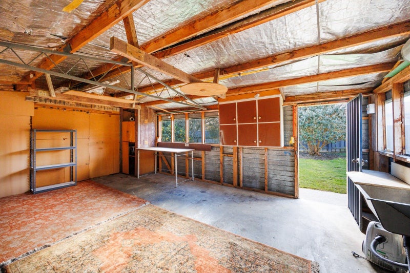 2 Oban Place, Awapuni, Palmerston North - Carousel 31