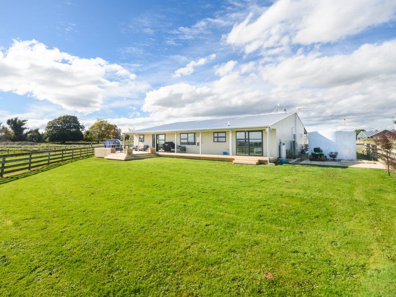 1107 Taonui Road, Colyton, Feilding - Carousel 1