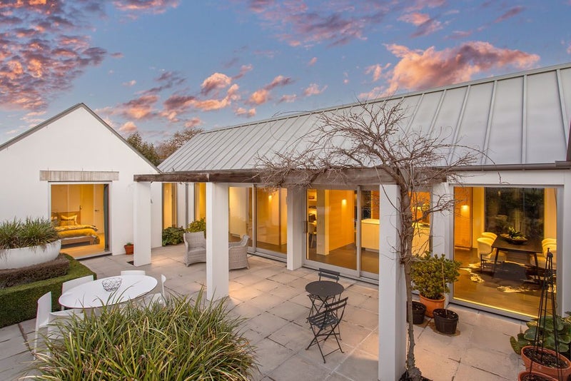 48 Murray Place, St Albans, Christchurch - Carousel 2