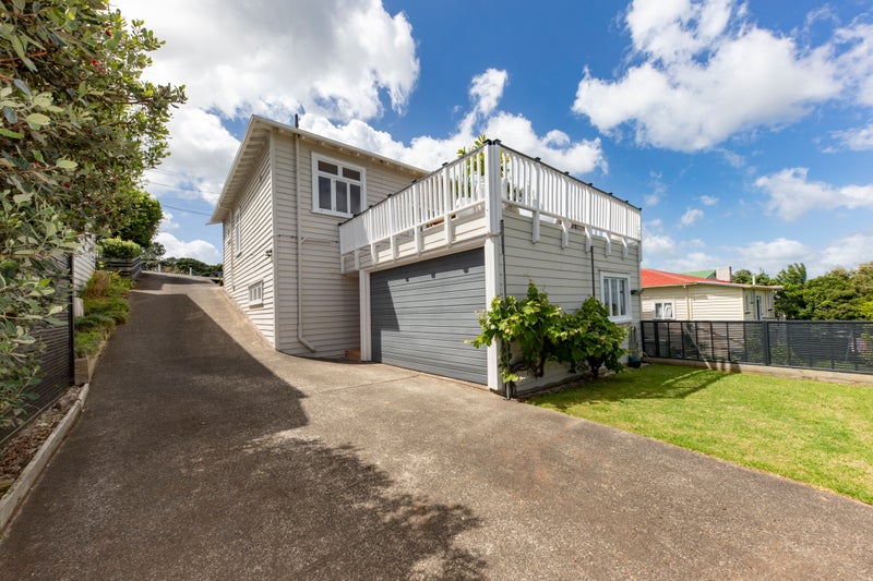 54 Quadrant Road, Onehunga, Auckland - Carousel 2