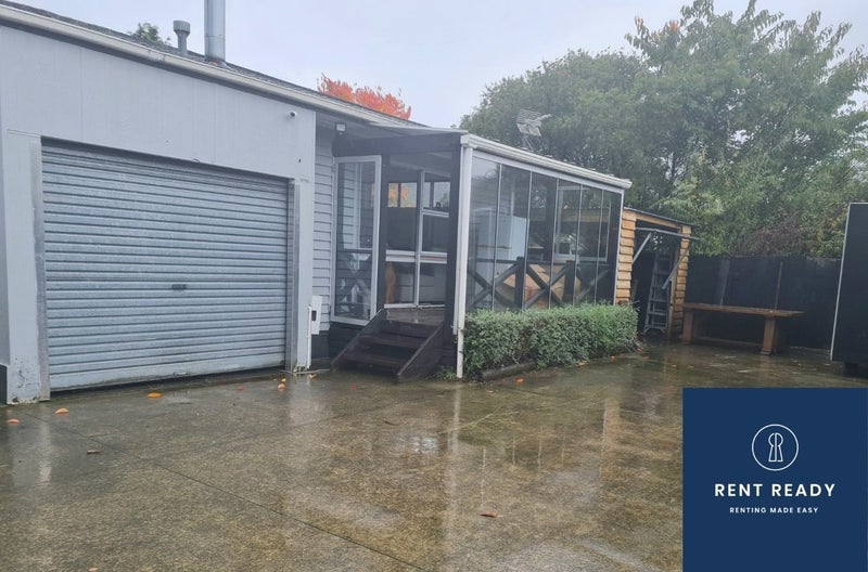 5B Gemstone Drive, Birchville, Upper Hutt - Carousel 1