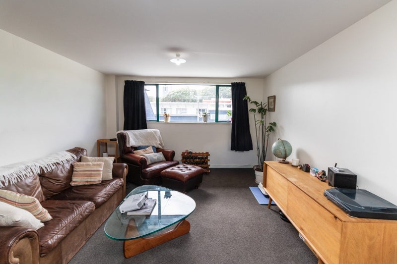 19/246 Taranaki Street, Mount Cook, Wellington - Carousel 1