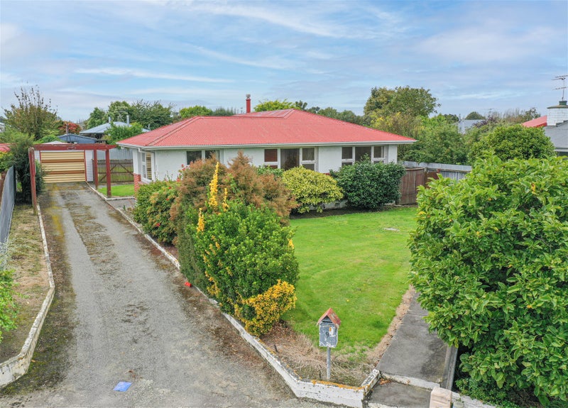 9 Reddecliffe Crescent, Hampstead, Ashburton - Carousel 1