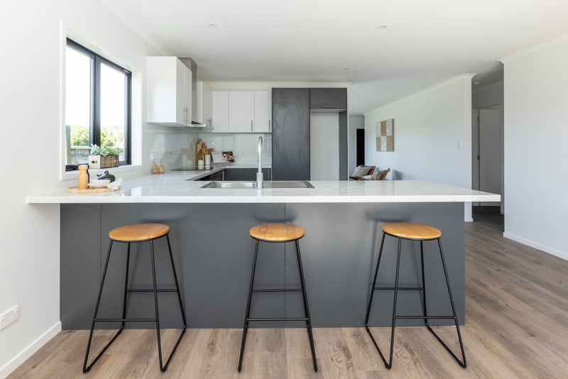 1 Trinity Crescent, Pirimai, Napier - Carousel 2