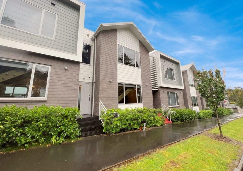 3/19 Ruakiwi Road, Hamilton Lake, Hamilton - Carousel 2