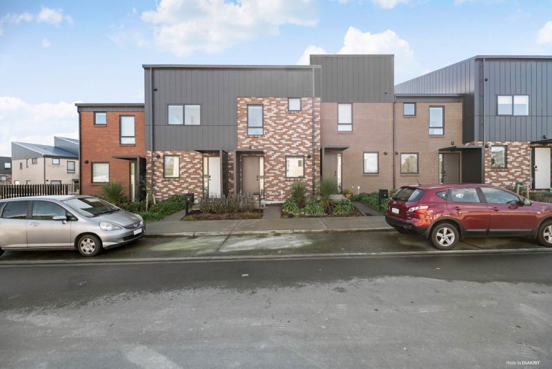 36 Tuhono Street, Manukau, Auckland - Carousel 1