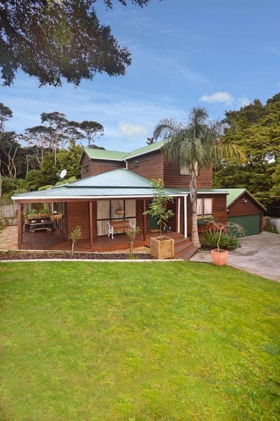 10 Corokia Place, Totara Heights, Auckland - Carousel 13