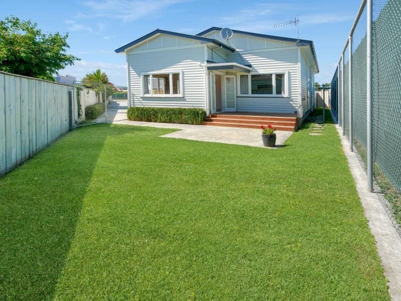 11 Higgins Street, Marewa, Napier - Carousel 1