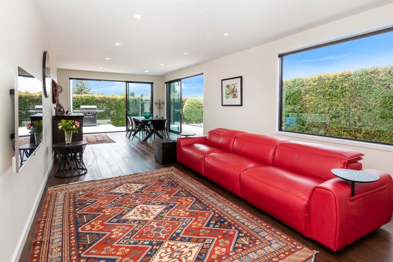 64 Uxbridge Road, Mellons Bay, Auckland - Carousel 2