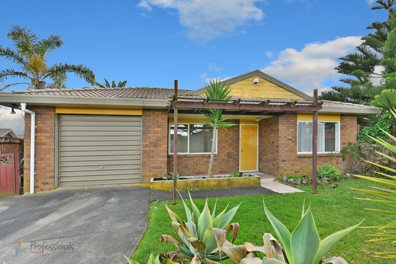 5 Serai Place, Flat Bush, Auckland - Carousel 1