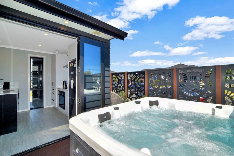 3 Toi Toi Place, Flagstaff, Hamilton - Carousel 1