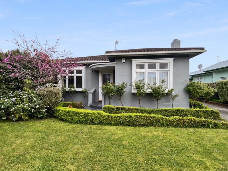 38 Guy Avenue, Takaro, Palmerston North - Carousel 1