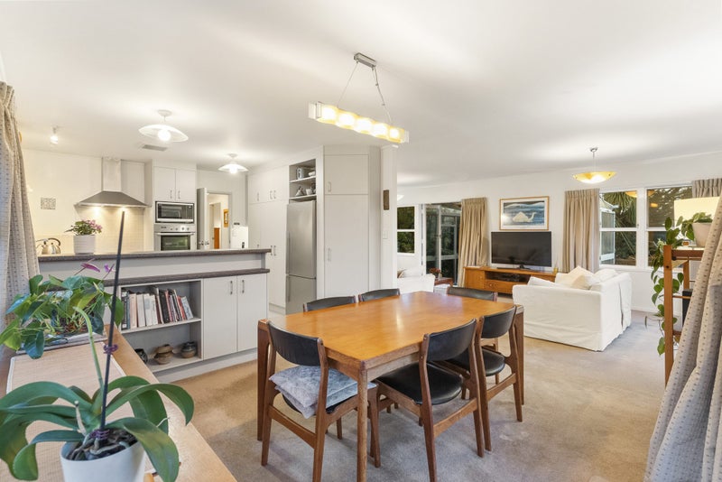 43A Hawkins Street, Meadowbank, Auckland - Carousel 2