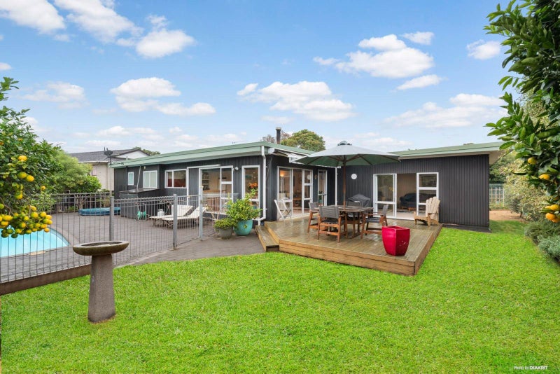 40 Galvan Avenue, Sunnyhills, Auckland - Carousel 1