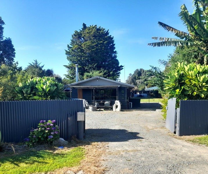 9 Russell Parade North, Frasertown, Wairoa - Carousel 1