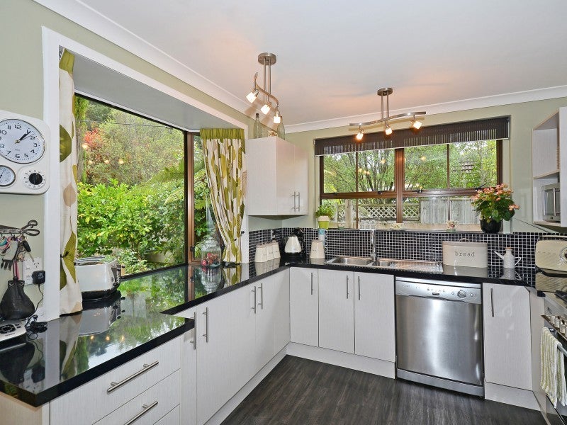 60 Maymorn Road, Te Marua, Upper Hutt - Carousel 2