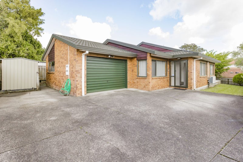 4B Skilgate Avenue, New Lynn, Auckland - Carousel 2