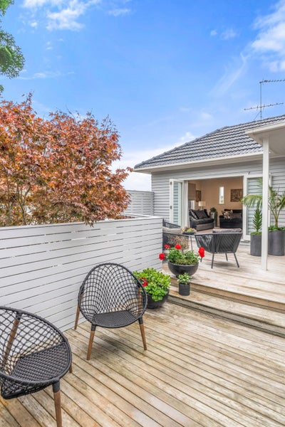 15 Riddell Road, Glendowie, Auckland - Carousel 24