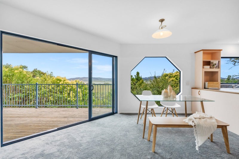 15 Pine Park Road, Onerahi, Whangarei - Carousel 1