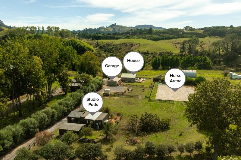 126 Willoughby Road, Katikati - Carousel 1