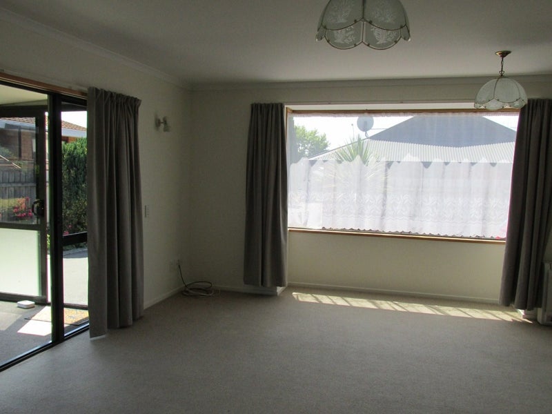 3/150 North Street, West End, Timaru - Carousel 3