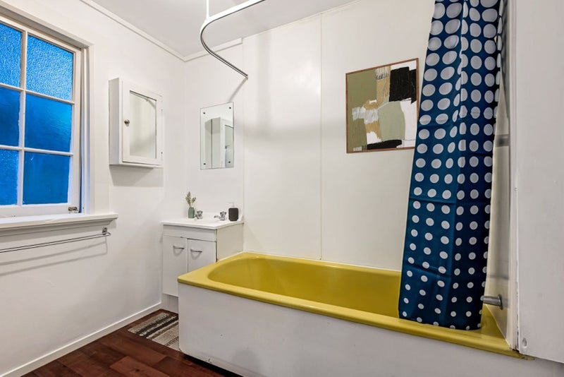 146 Russell Terrace, Berhampore, Wellington - Carousel 5