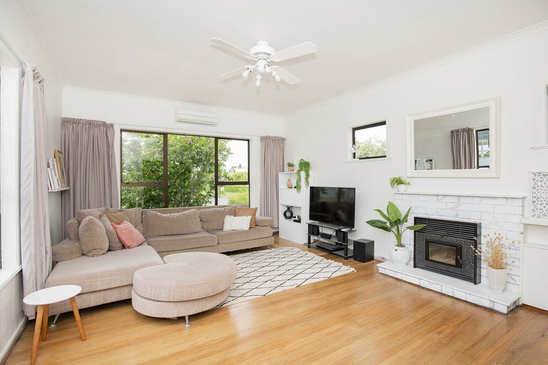 16 Valley Road, Mangapapa, Gisborne - Carousel 1