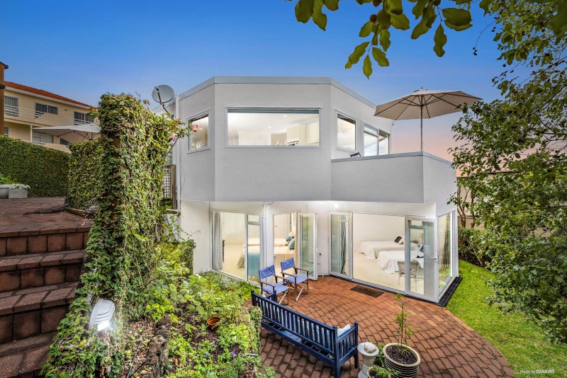 2C Waimarie Street, St Heliers, Auckland - Carousel 1