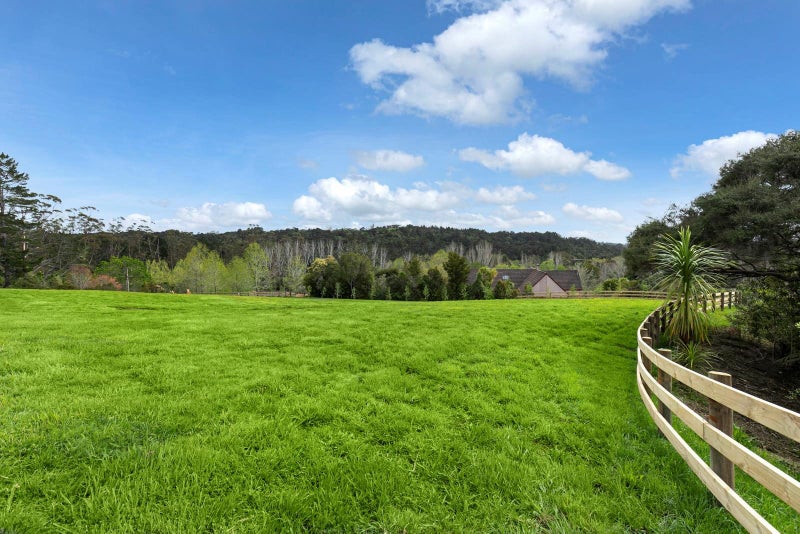 39 Robinson Road, Albany - Carousel 2