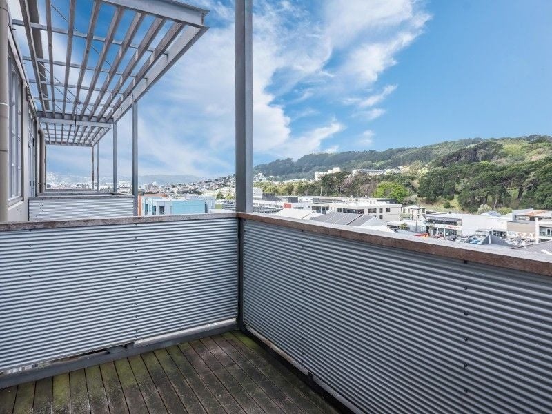 401/20 Hanson Street, Mount Cook, Wellington - Carousel 2