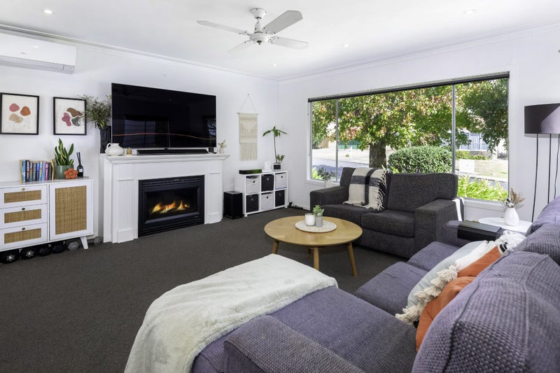 9 Juliet Avenue, Howick, Auckland - Carousel 2