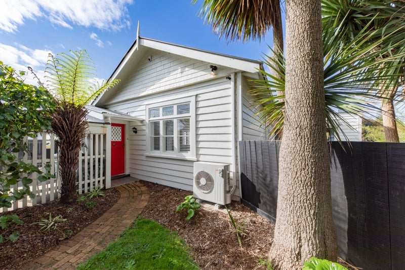 583B Mount Albert Road, Royal Oak, Auckland - Carousel 1
