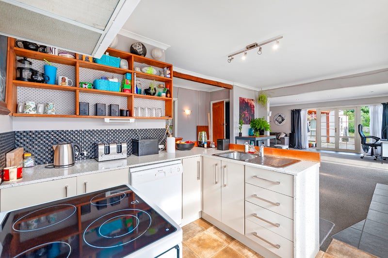 317 Wainoni Road, Avondale, Christchurch - Carousel 2